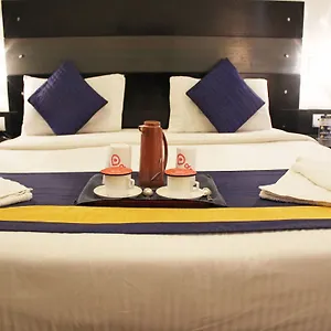 Hotel Oyo 605 Camria